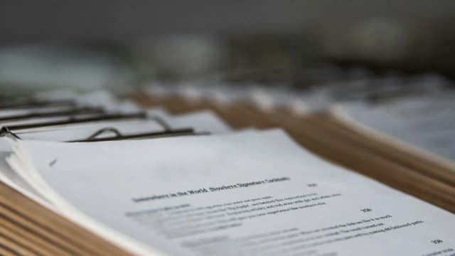 Contratos - Roberta Faria Advocacia